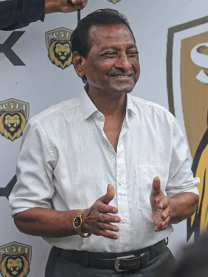 We elevate our events by inviting esteemed personalities. Here, our Chief Guest, Krishna Sir, addresses the players, adding inspiration to the Inter SG5 Cup.