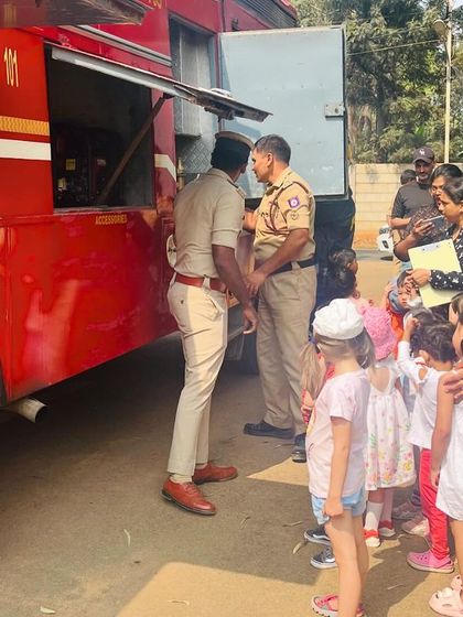 Knowledge Origin - Preschool & Kindergarten Programs Learning Beyond Our Walls: Field Trips & Nature Exploration photo 89