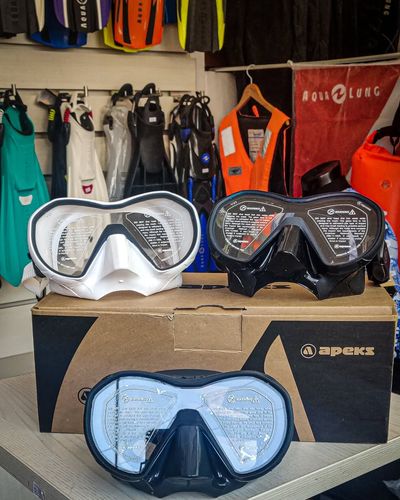 Diving Equipment Sales