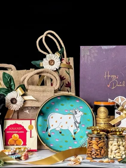 We believe gifting is an art, and here is a full display of our craft. This collection showcases the variety we offer, including premium gift boxes, eco-friendly jute bags, decorative trays, and an assortment of gourmet snacks, sweets, and curated decor items perfect for any festive celebration.