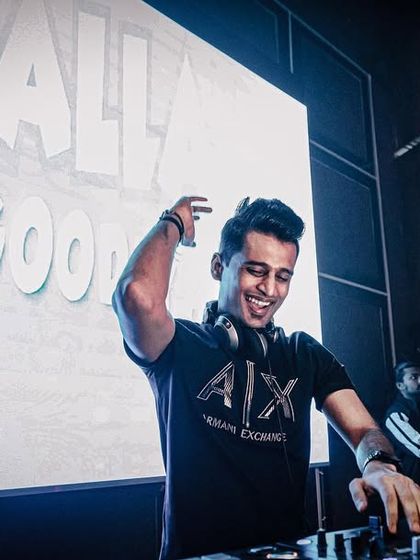 High-Energy Club Nights photo 38