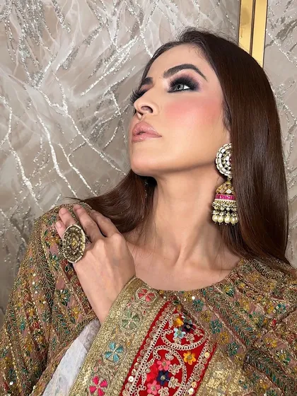 The final Arabic-inspired glam. The intense eyes, sculpted cheeks, and bold brows come together to create a powerful and unforgettable look.