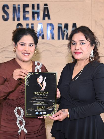 Another proud graduate of my professional makeup course, ready to build her own brand.