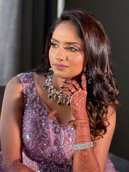 Elegant Reception & Party Looks photo 21