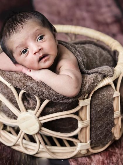 WonderBump Studio - Newborn Photography Cozy in Baskets & Props photo 37