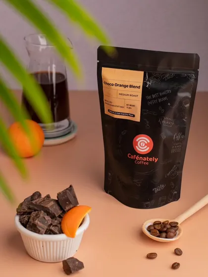 For Cafenately's Choco Orange Blend, we paired the product with dark chocolate and fresh orange to visually represent the coffee's flavor notes.