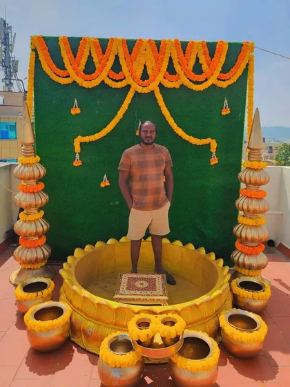 Haldi ceremonies are very popular, and I will teach you how to create beautiful, vibrant backdrops like this one. You will learn to work with marigolds and other fresh flowers to make any event special.