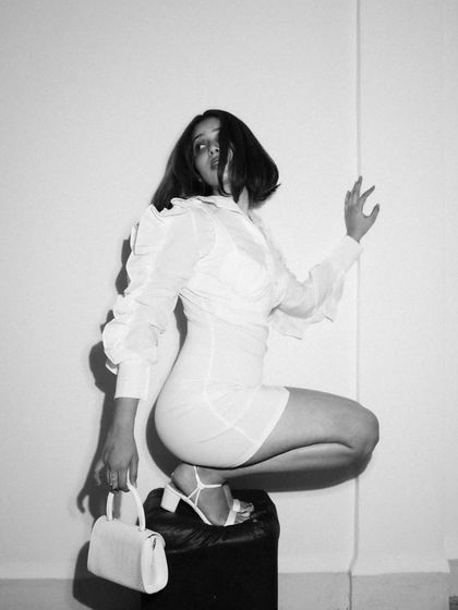 Cinematic Indoor & Studio Work photo 35