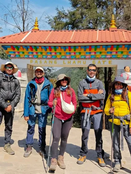 Everest Base Camp: The Ultimate Journey photo 11