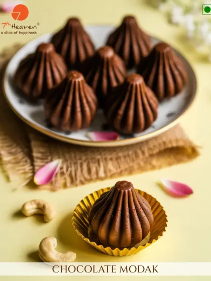 Celebrate Ganesh Chaturthi with a modern twist. Our Chocolate Modaks combine the traditional festive shape with the rich, decadent flavor of chocolate.