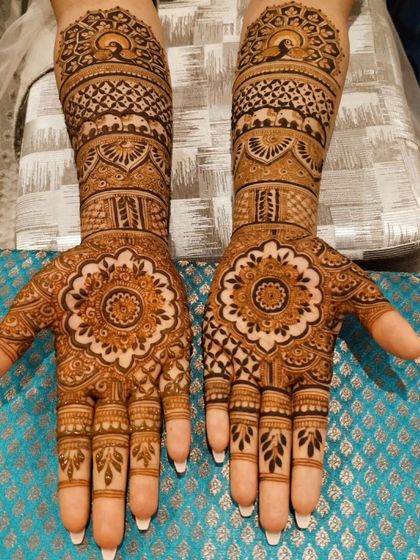 Mohak Mehendi - Professional Mehndi Artistry Intricate Bridal Mehndi photo 15