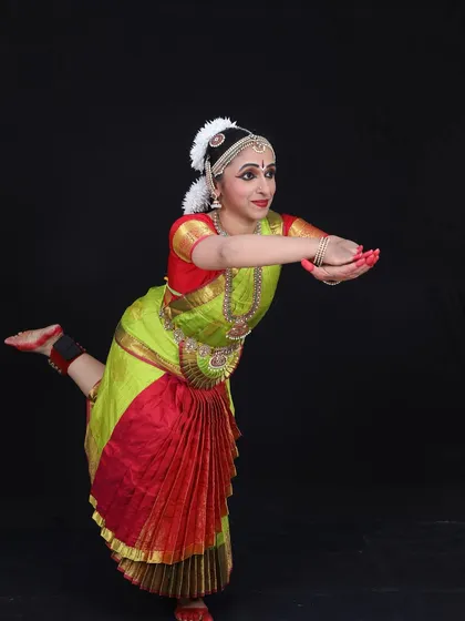 Vidya looking lovely while showing the Matsya Avatar, the fish incarnation of Lord Vishnu. Depicting stories from Hindu mythology is a core element of Bharatanatyam.