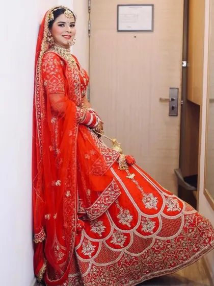 My bride Heena looking so happy and radiant. I love creating these natural yet stunning looks that let the bride's personality shine through.