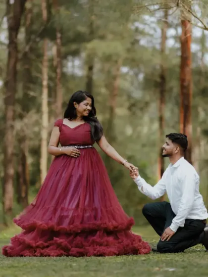 Dress Rental Buzz - Photoshoot Outfit Rental Couple & Pre-Wedding Outfits photo 8