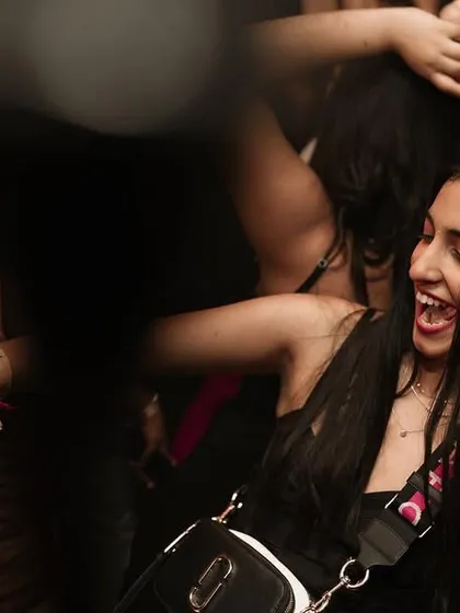 This is the result I aim for: pure joy. Seeing people lose themselves in the music and create memories is what it's all about. Your guests' experience is my top priority.