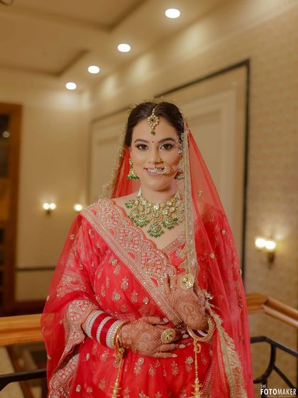 Some more stunning portraits of Kannu. I ensure the makeup looks beautiful from every angle, whether it's a close-up or a candid shot.