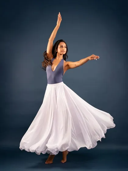 A moment of stillness and grace captured during a photoshoot. For me, dance is not just about big movements, but also about the quiet poses and the stories they tell.