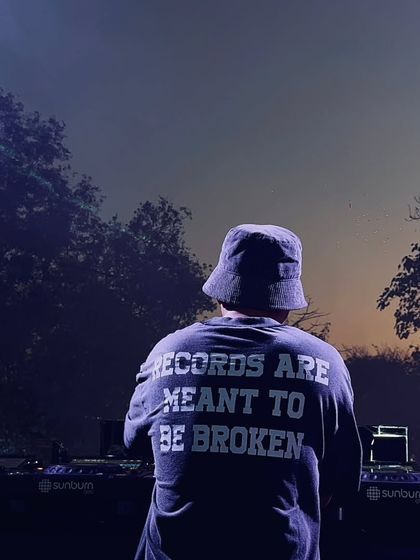 "Records are meant to be broken." A shot from behind me at Sunburn, looking out at the sunset. A perfect moment.