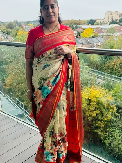 Grace in every pleat, power in every pose. Spurthi's saree is a beautiful example of how floral prints can be both traditional and stylish.