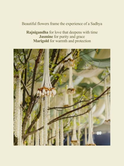 Beautiful flowers framed the Sadhya experience, each with its own meaning. We used Rajnigandha for deepening love, Jasmine for purity, and Marigold for warmth, creating a fragrant and symbolic atmosphere.