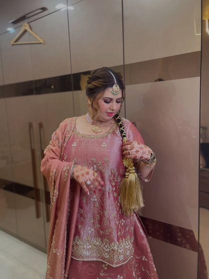 Elegant Looks for Wedding Guests & Family photo 8