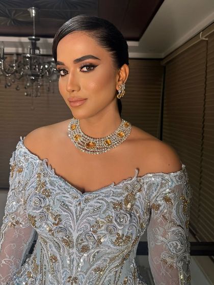 Timeless Bridal Buns photo 15