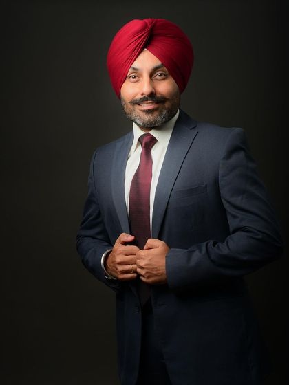 Vishal Diwan - Corporate & Business Photography Studio Headshots photo 43