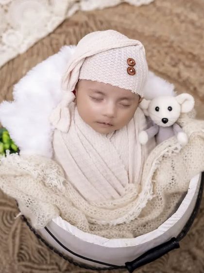 Newborn Dreams: The First Few Days photo 17