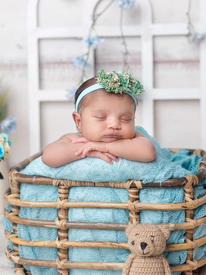 Newborn Dreams: The First Few Days photo 17