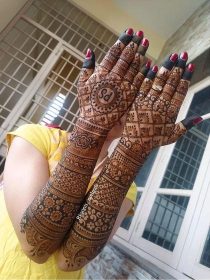 Sonu - Bridal & Wedding Mehndi Portrait & Storytelling Mehndi photo 43