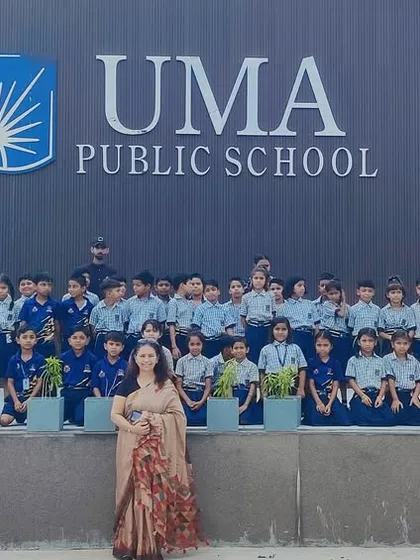 Our students and horses gathered in front of the Uma Public School building. We are proud to offer our equestrian program right here on the school's spacious campus in Greater Noida.