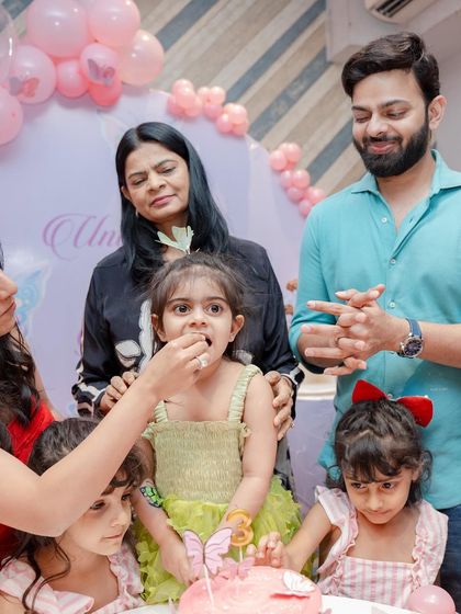 The best moment: the first taste of birthday cake! It’s wonderful to see my creations bring so much happiness to a child's special day.