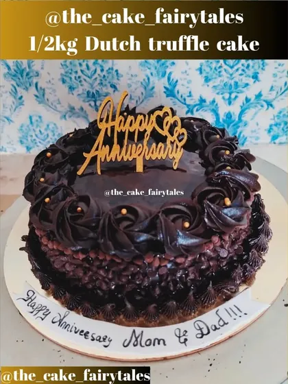 A full view of the half-kilo Dutch Truffle anniversary cake.