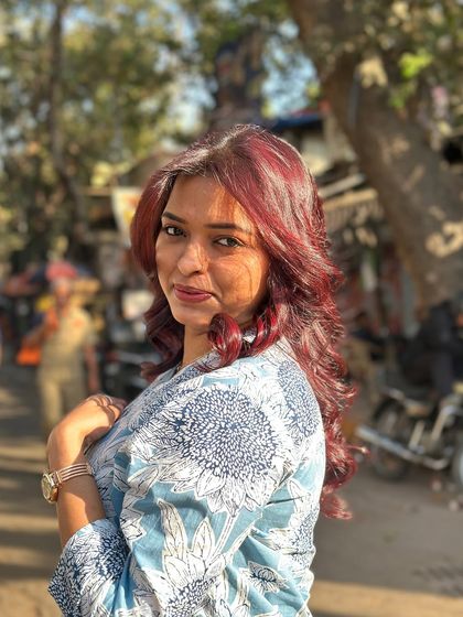 Vibrant Reds & Funky Hues photo 31