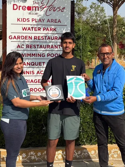 Prateek Sheoran receiving his runner-up plaque from the tournament officials in Jaipur.