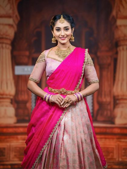 Duplicate of the first image in the series, showing the model's confident pose.