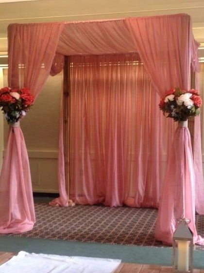 Grand Wedding Stages & Entrances photo 14