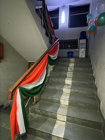 Festive & National Holiday Decor photo 14