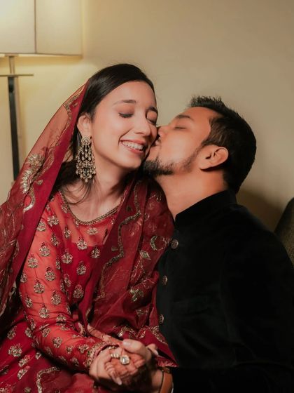 Timeless Red Brides photo 37