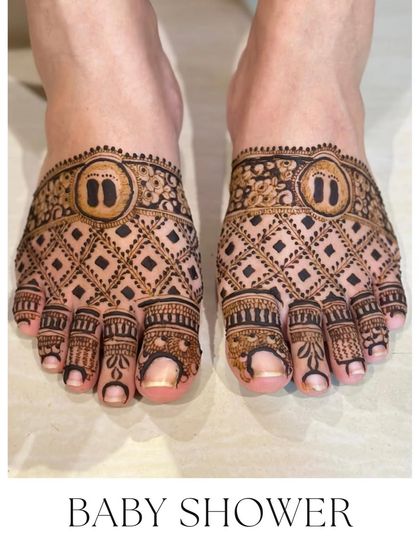 Elegant Feet Mehendi photo 23