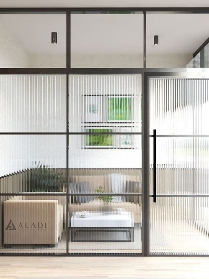 Aladi Interiors - Hospitality & Retail Interior Design Modern Office & Commercial Spaces photo 4