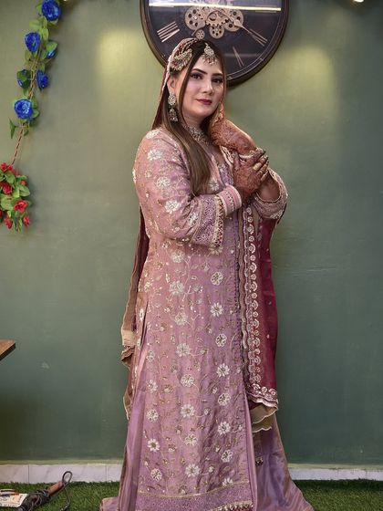 Bridal Hair & Details photo 7