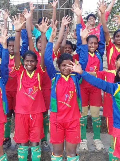 The joy of hockey. Our girls' team celebrating together after a training session. We are passionate about creating an inclusive and encouraging space for every player to thrive.