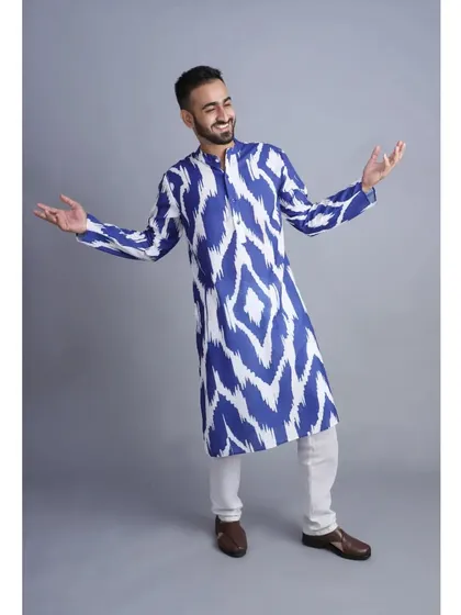 This is a men's kurta shot for an e-commerce catalogue. Working with models on a neutral grey background helps showcase the product's fit, design, and how it moves.