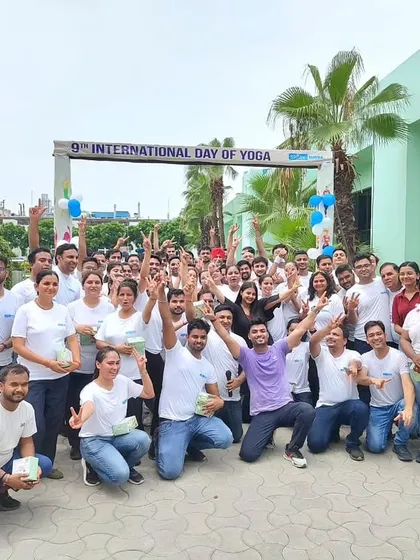 A fantastic group shot after a high-energy Zumba session for a corporate event at Minda Corporation Limited in Noida. I love bringing teams together and breaking the ice with fun, interactive dance fitness.