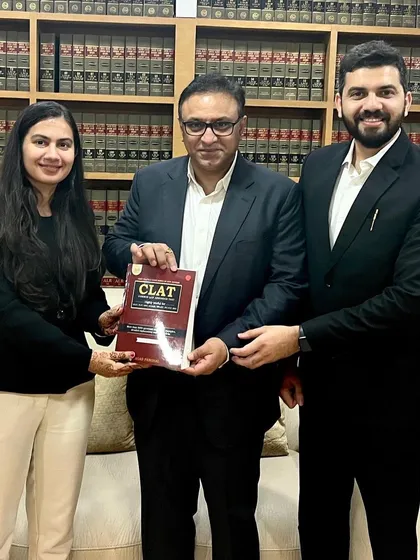 Presenting my book to the renowned Senior Advocate Sh. Pradeep Rai, Vice President of the Supreme Court Bar Association. It is a privilege to have my work recognized by leaders in our field who inspire us with their integrity.