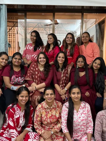 Our students become like family. A group photo from one of our offline batches in Mumbai, where artists come together to learn, grow, and support each other.