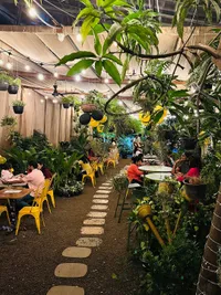 Cafe & Co-working Space