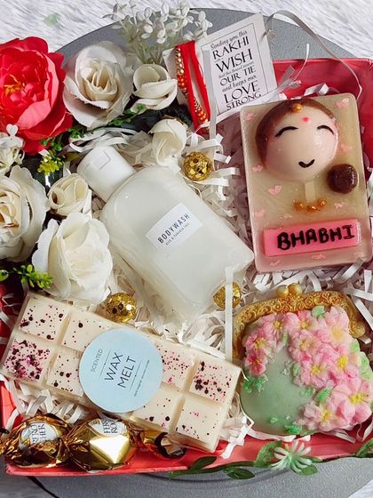 Festive & Seasonal Gift Hampers photo 29