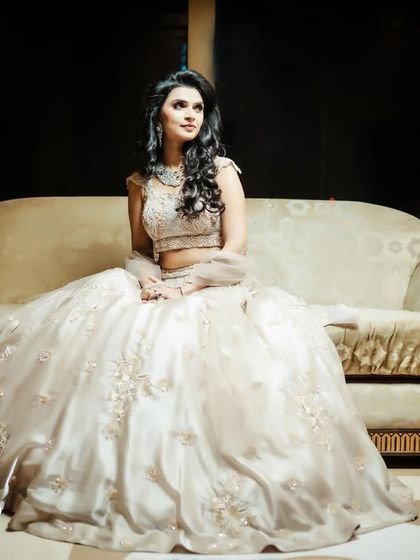 Elegant Bridal Portraits photo 40